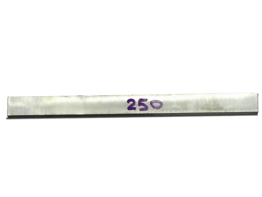Нож для станков Noname 250 мм 1шт